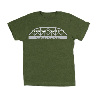 Bridge t-shirt in grass